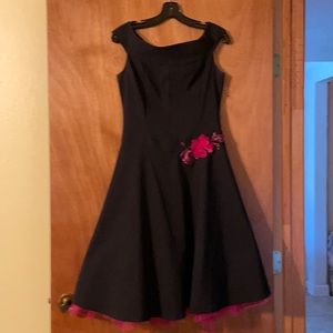 Ruby Rox Dancing for the holidays perfect black w/pink decorations dress (TP-mlb
